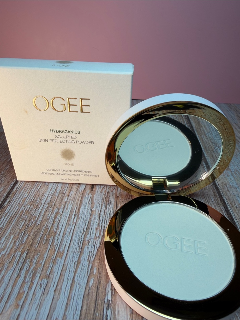 OGEE-Hydraganics Sculpted Skin-Perfecting Powder — Stone (Light Beige)